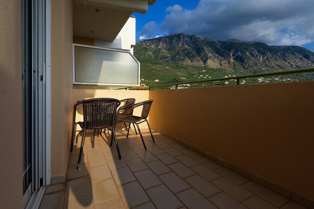 Hotel Fotini Kalamata Rum bild