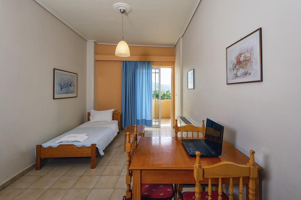 Hotel Fotini Kalamata Rum bild