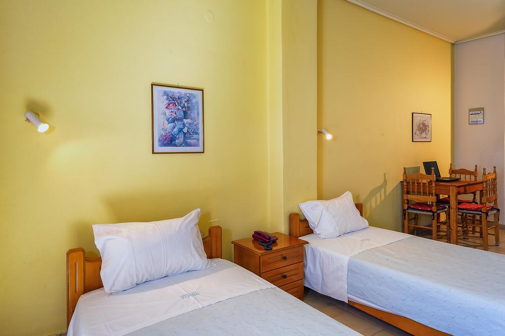 Hotel Fotini Kalamata Rum bild